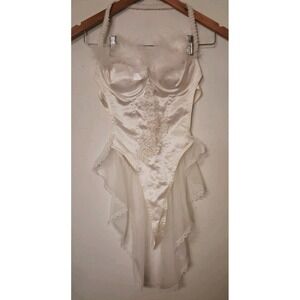 Vintage Fredericks of Hollywood Teddy Garter Bodysuit Peekaboo‎ Bridal Angel